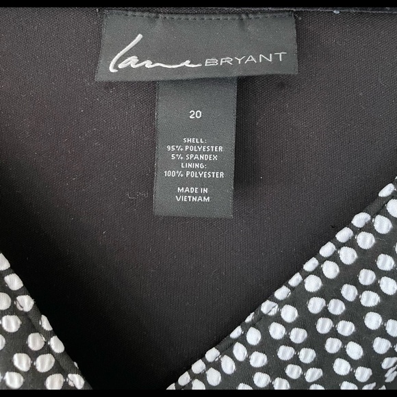 Lane Bryant dress. Gently used. Size 20 - Picture 2 of 3